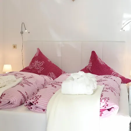 Holidayhaus Luetsche Apartmán Frankenhain