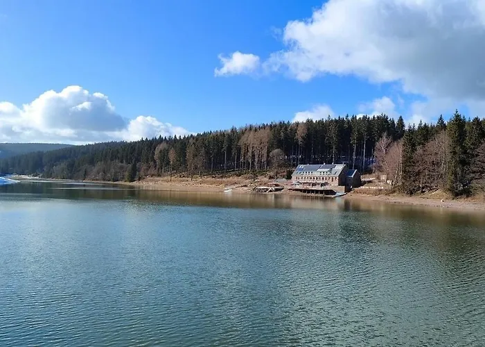 Holidayhaus Luetsche Appartement *